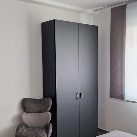 Haus Ludwig Апартаменты *